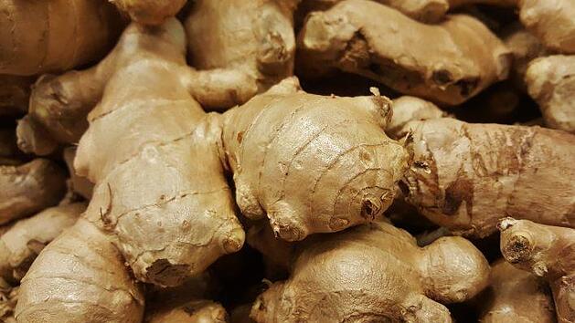 Geringe Mengen Ingwer am Tag können die Cholesterinwerte senken. Symbolfoto: pixabay/Brett_Hondow