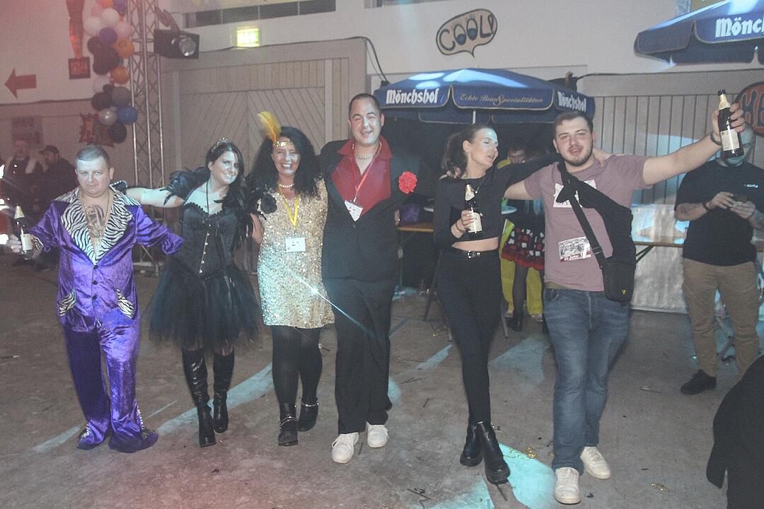 Beste Stimmung beim Kupferberger Blütenfasching!