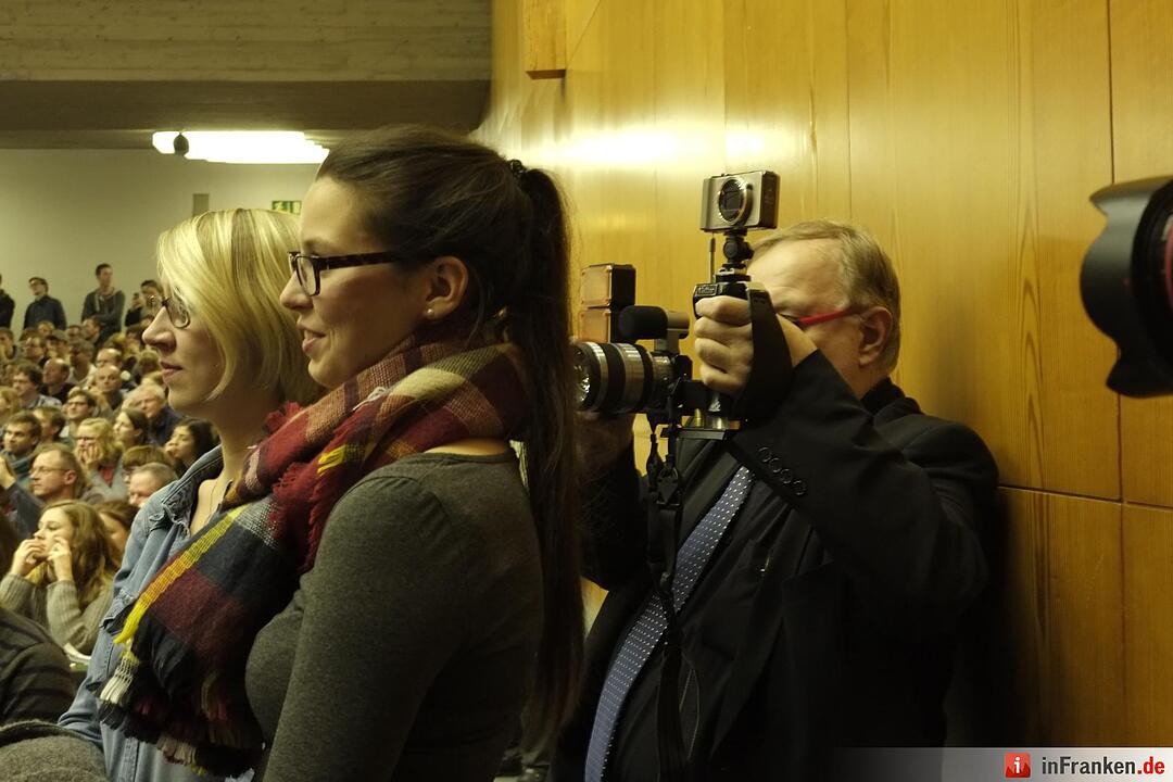 Alle Augen auf Alex Gerst