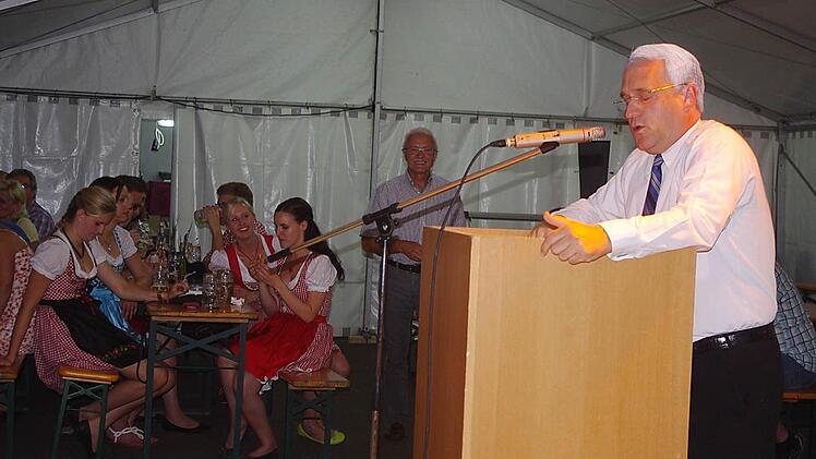 Martin Panzer kam als Edmund Stoiber, oder auch genannt "Piemont-Kirsche unter den bayerischen Ministerpräsidenten".