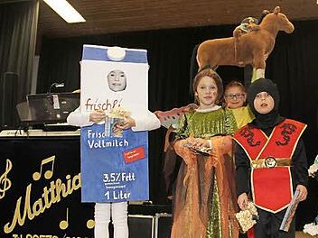 Jennifer Pülz (Milchtüten-Kostüm) belegte den ersten Platz.