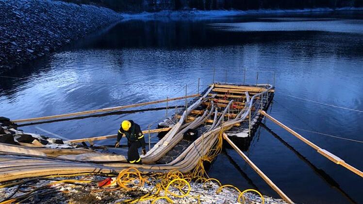 Arbeiten an der Ködeltalsperre.  THW OV Kronach