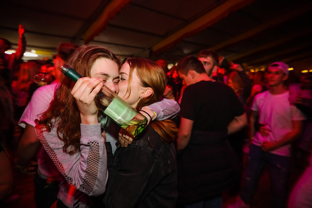 Weinfest Opening Party mit DJ Matze und Franky