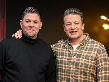 Jamie Olivers Fazit nach seinem ersten "Kitchen"-Duell: "Es war schrecklich. Aber toll!"