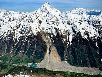 Felssturz und Gletscherabbruch im L&ouml;tschental