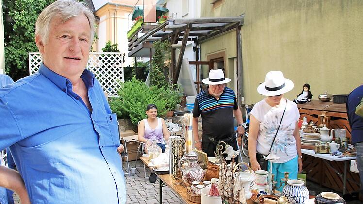 Der frühere Münnerstädter Stadtrat Friedhelm Metz hat den Trödelmarkt vor drei Jahrzehnten mit aufgebaut.