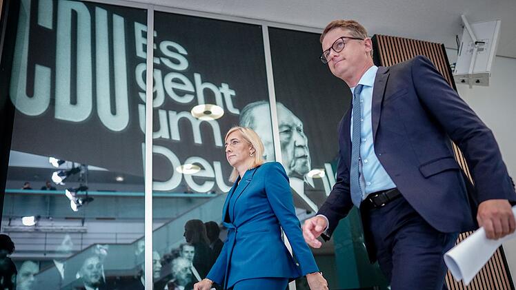 Gremiensitzungen der Bundesparteien