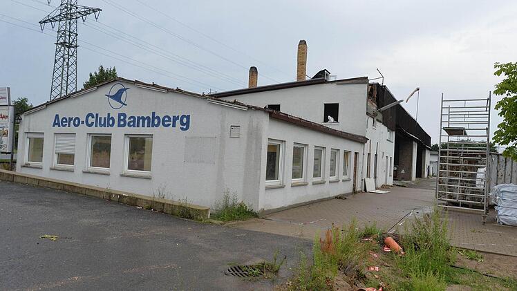Heute ist das Aero-Club-Gebäude bereits abgebrochen ... Foto: Ronald Rinklef
