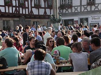 Altstadtfest-Stimmung wird es auch heuer wieder  geben:  Forchheim wird      das Fest   im Juni feiern. Foto: Hofbauer/Archiv