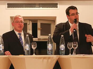 Harald Hübner (links) und Björn Sommerer hatten sich auch schon in einer Podiumsdiskussion Fragen gestellt. Foto: Archiv / Barbara Herbst
