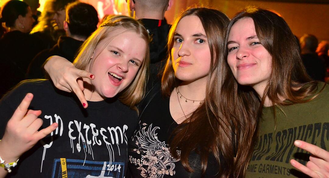 Mit ALLSTAR live auf der B&uuml;hne und Ph&auml;t J&auml;nnys H&ouml;use als Vorband!