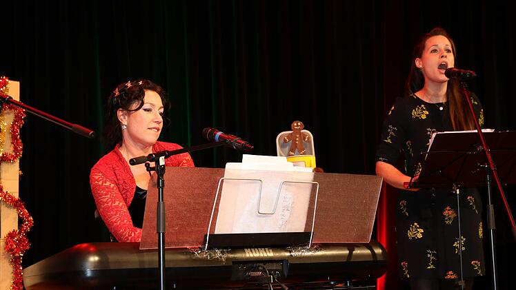 Bojana Blohman spielte "Ein Stern strahlt durch die Nacht" und eine besondere Version von "Stille Nacht". Foto: Wolfgang Desombre