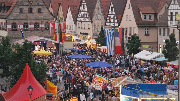 Lauf: Altstadtfest auf der Kippe - Veranstalter sieht "erhebliche Gefahr"