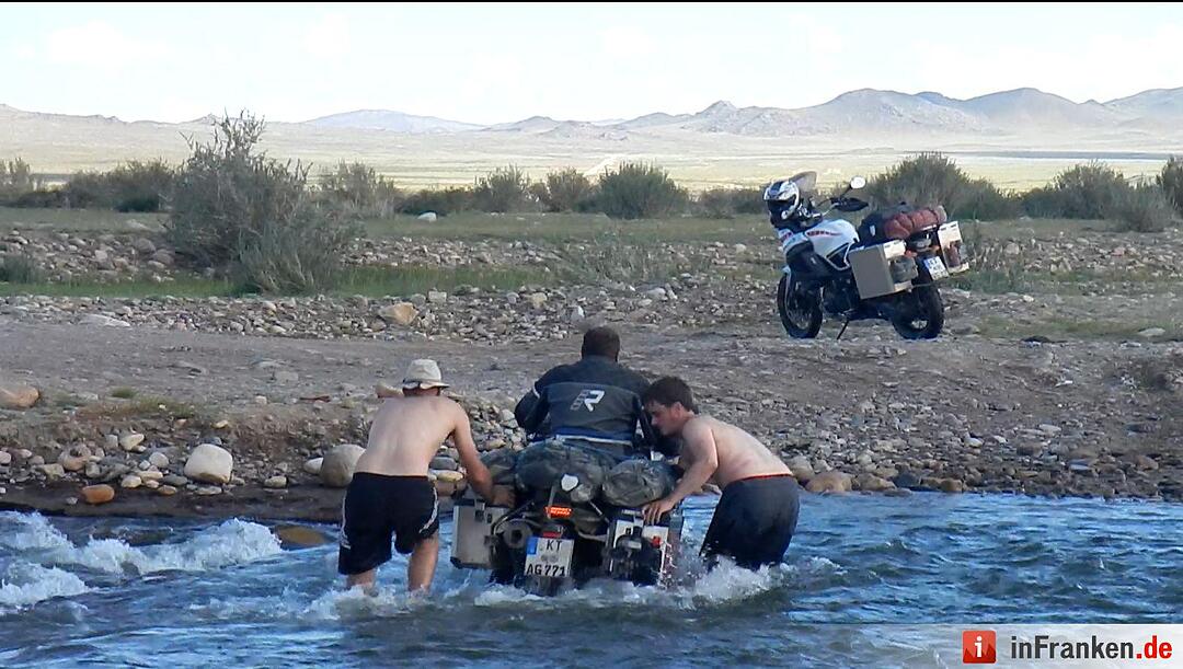 Auf dem Motorrad nach Sibirien