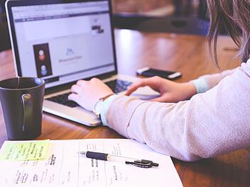 DGB Jugend Oberfranken gibt wichtige Infos und Tipps zum Ausbildungsstart