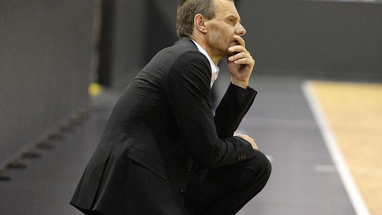 Bayreuths Trainer Michael Koch nachdenklich.