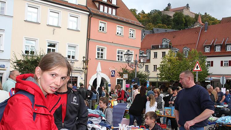 Der Marktplatz wurde zum Mekka für Familien: Hier gab es Spielzeug für jede Altersgruppe.