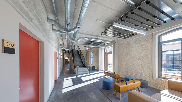 Bamberg: Aiwanger eröffnet Digitales Gründerzentrum LAGARDE1 - "Innovationstreibende von Morgen"