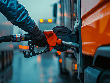 Lkw, Tank, tanken, Diesel