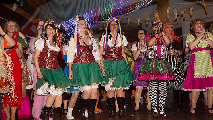 Impressionen vom Michelauer Altweiberfasching