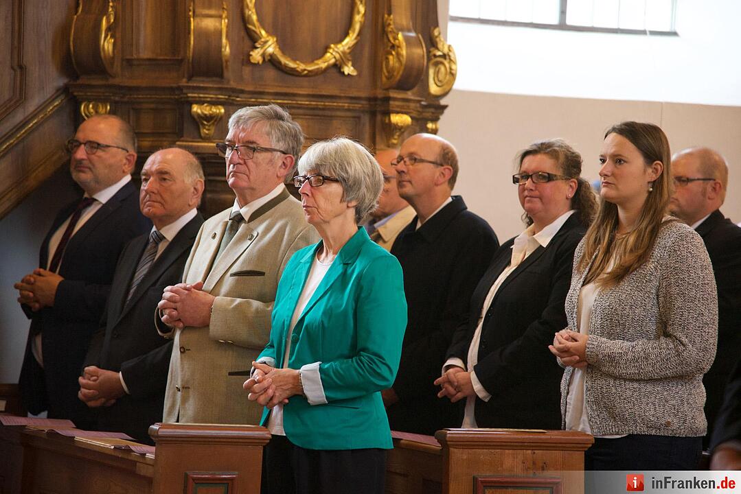 Nach einjähriger Kirchensanierung: Hannberg feiert die Wiedereröffnung der Wehrkirche der Pfarrei Geburt Mariens Hannberg