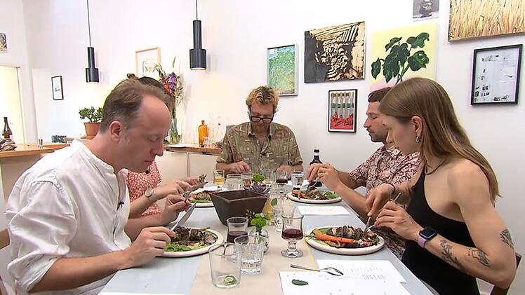 An Tag 4 der Vegan-Woche in Berlin trifft sich die Gruppe bei Stephen.