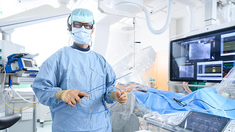 Uniklinikum Würzburg wieder in der Spitzengruppe der Focus-Klinikliste