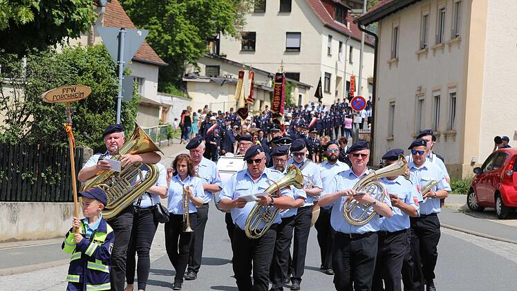 Der Festzug in Kunreuth Foto: Franz Galster