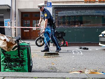 Taxifahrer soll Radler nach Streit angefahren haben