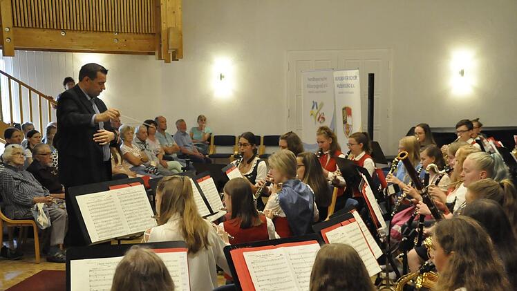 Abschlusskonzert der Unterfränkischen Bläserwoche in der Musikakademie Hammelburg.Peter Klopf