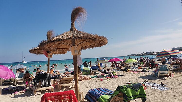 Badestrand in Sa Coma an der Ostk&uuml;ste von Mallorca.