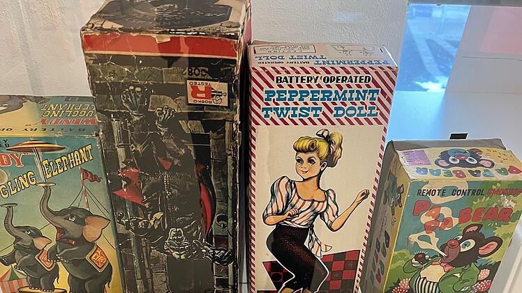 Mechanisches Spielzeug Sammlung Weidner/Kartons