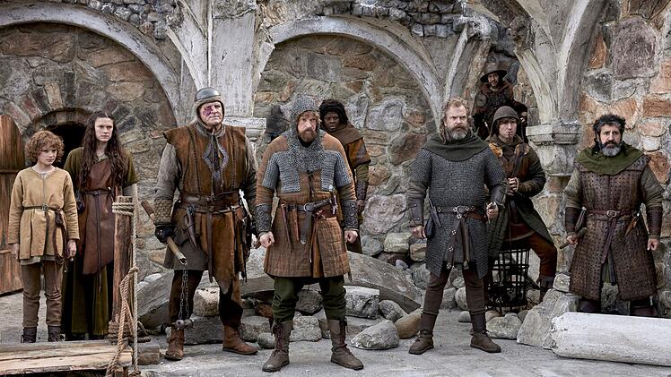 Die Mattis-R&auml;uber f&uuml;hlen sich pudelwohl auf ihrer Burg - bis eines Tages pl&ouml;tzlich auch die Borka-Bande dort auftaucht.