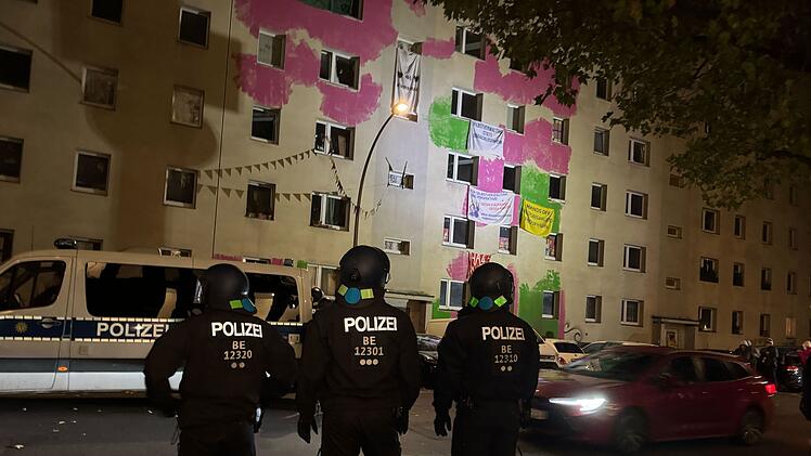 Polizeieinsatz wegen geplanter Räumung in Berlin-Mitte