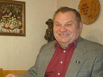 Edwin Arnold ist nicht nur in Feuerwehrkreisen ein Begriff. Am kommenden Sonntag wird er 75. Foto: G. Arnold