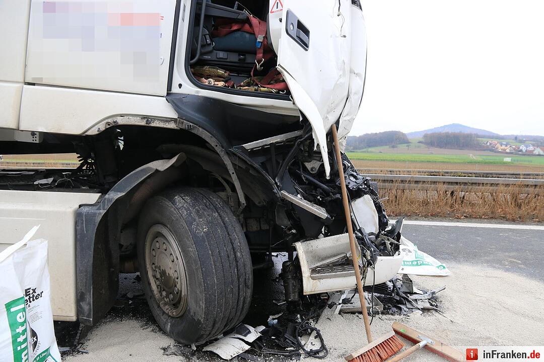 Lkw-Unfall auf A73 bei Buttenheim