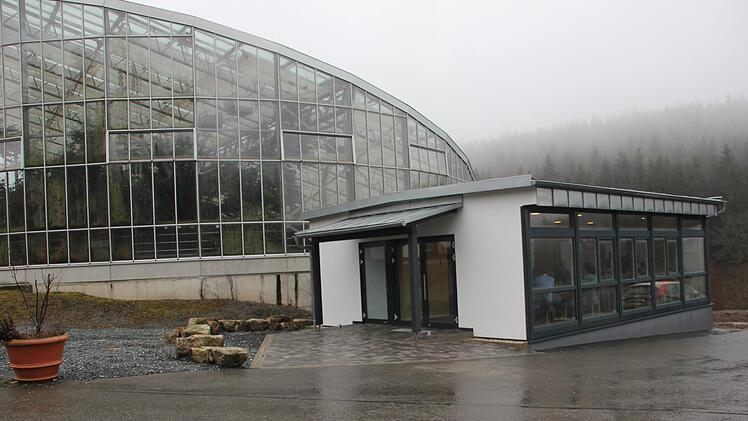 Mit dem Bistro, das an das Tropenhaus "Klein Eden" direkt angrenzt, wurde nun für Einheimische und für die Besucher eine Einkehrmöglichkeit geschaffen. Veronika Schadeck