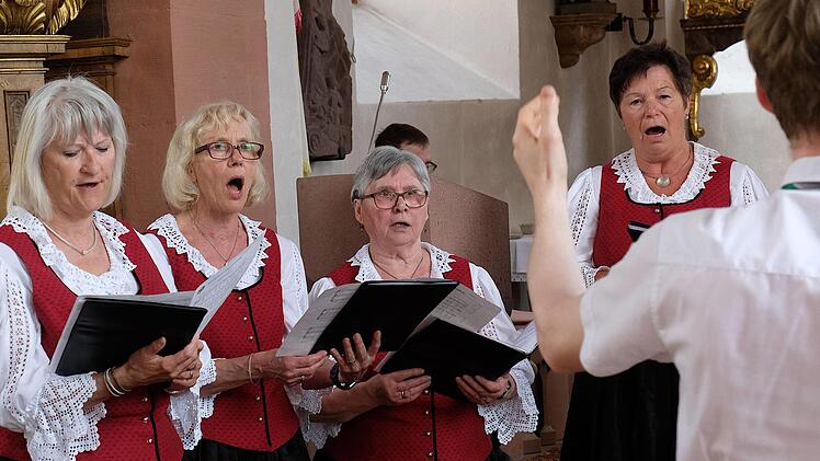 Die Frauenschola aus Frankenbrunn. Gerd Schaar