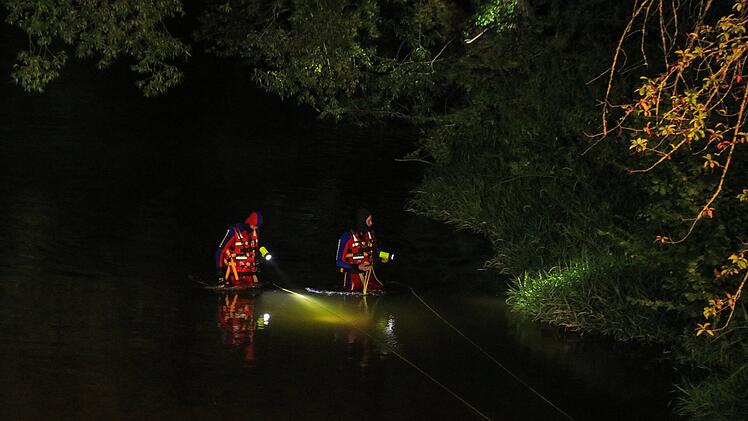 Gro&szlig;einsatz f&uuml;r Wasserrettung: Einsatzkr&auml;fte