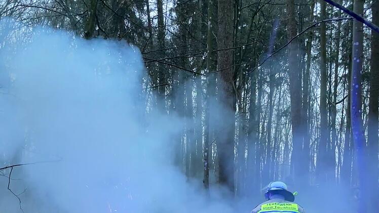Forchheim: Brand in Wald