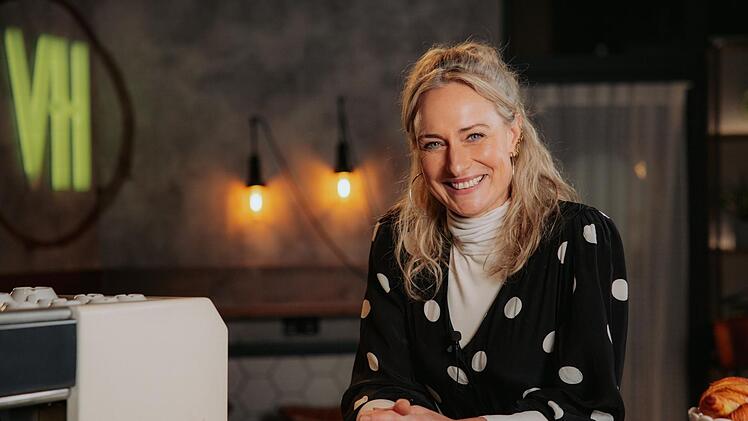 Eva Mona Rodekirchen spricht beim "GZSZ-Bargefl&uuml;ster" offen &uuml;ber ihre Wechseljahre.