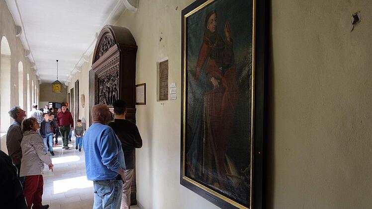 Ausverkauf Im Kloster  Foto: Gerd Schaar