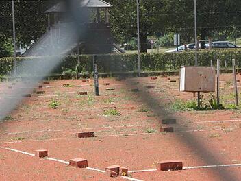 Die Tennisplätze neben dem Kursaal werden in dieser Saison nicht bespielt. Foto: Ulrike Müller