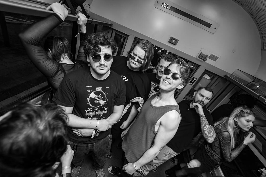 Die beste Party im Zug!