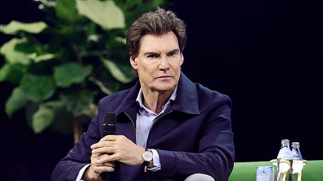 Carsten Maschmeyer (Bild) ist davon &uuml;berzeugt, dass J&uuml;rgen Klopp die richtige Wahl als Bundestrainer ist.