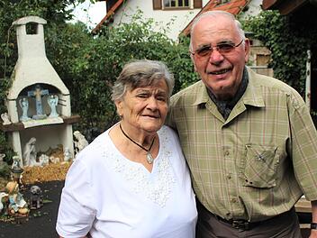 Erika und Heinrich Zimmermann halten seit 60 Jahren eng zusammen. Foto: Julia Raab