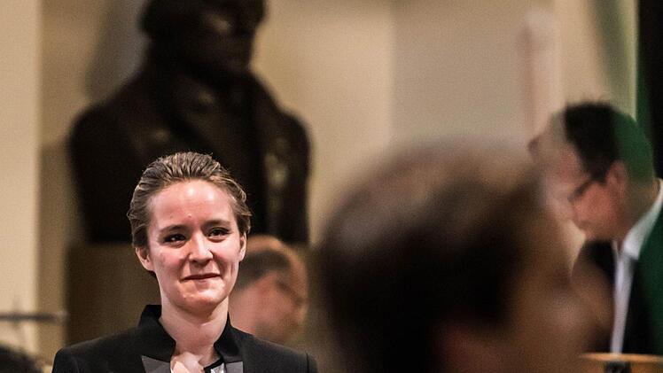 Impressionen vom Sinfoniekonzert in der Coburger Morizkirche: Hanna HerfurtnerFoto: Jochen Berger