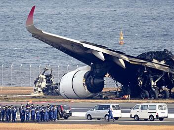 Flugzeugkollision in Tokio