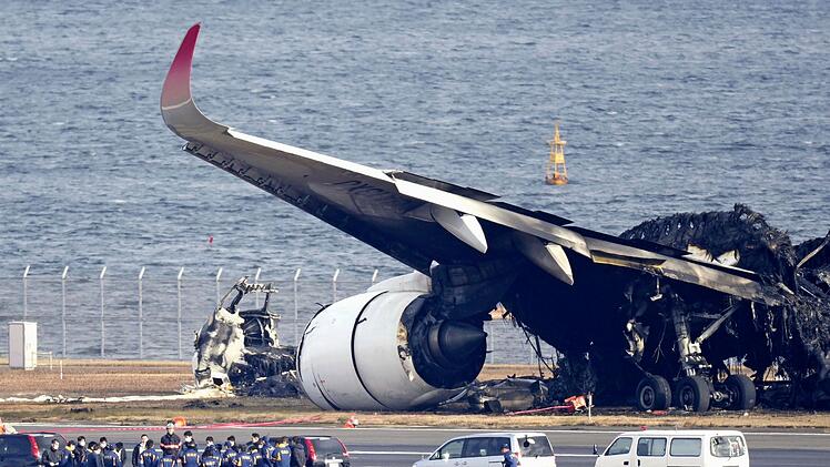 Flugzeugkollision in Tokio