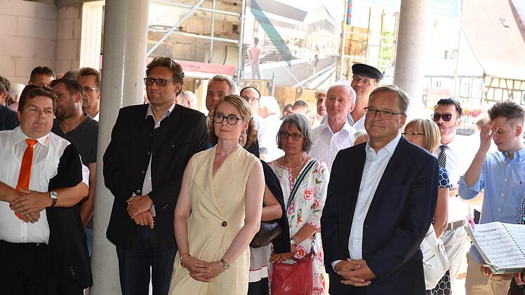 Einweihung des Wasserkraftwerks "Sterzermühle" und Richtfest für das neue Welterbebesucherzentrum in Bamberg. Foto: Ronald Rinklef
